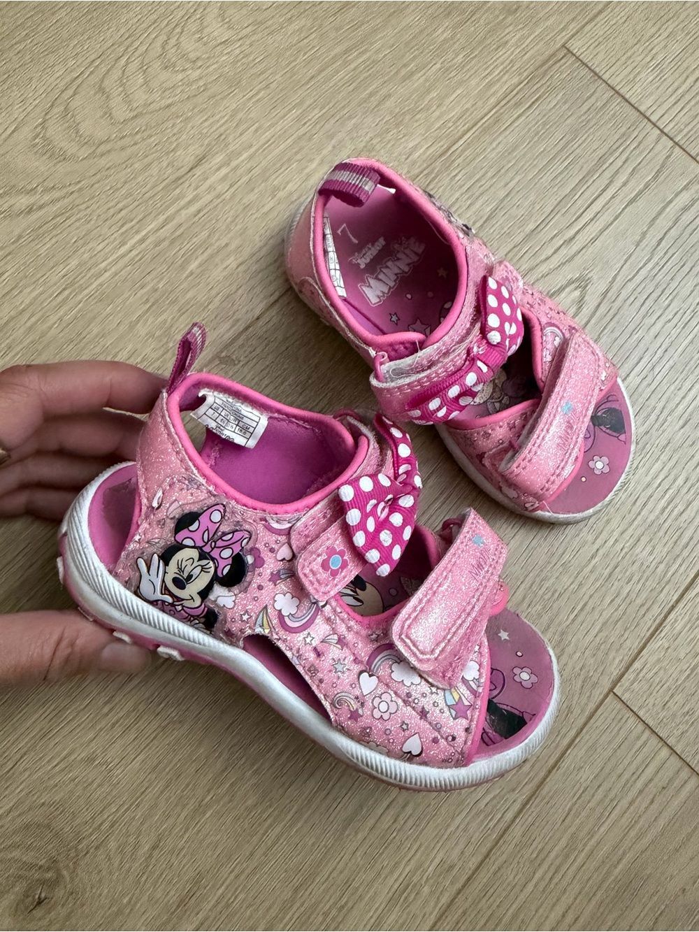 Pink Minnie Mouse Kids Sandals with Polka Dot Bow size 7c kids